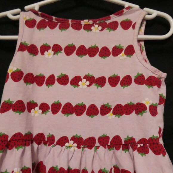 H&M | 2-4 years | Sleeveless Pink Summer Dress With Allover Strawberry Print - Picture 11 of 16